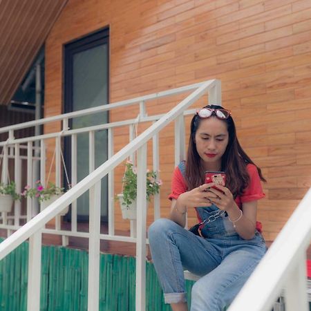 Pomelo Homestay Phong Nha Kültér fotó